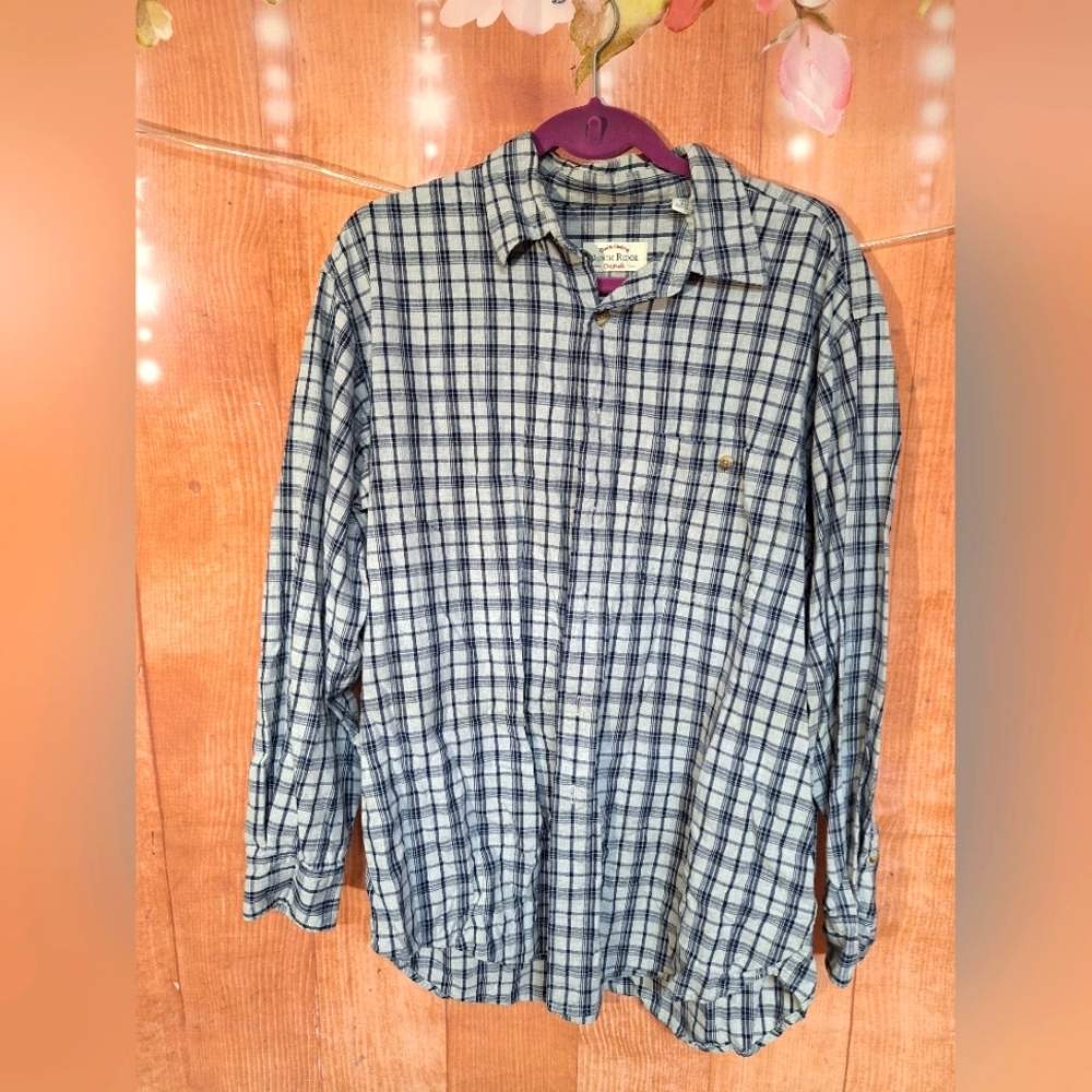 Denim Ridge mens size medium button down shirt